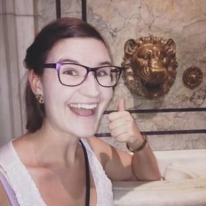 Meet your Posher, Ashley